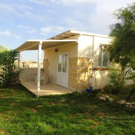 One Bedroom House With Sea View And Garden At 1 Km Away From The * Lampedusa
