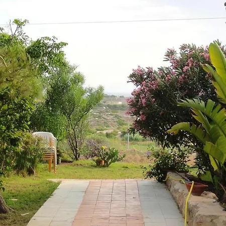 One Bedroom House With Sea View And Garden At 1 Km Away From The
